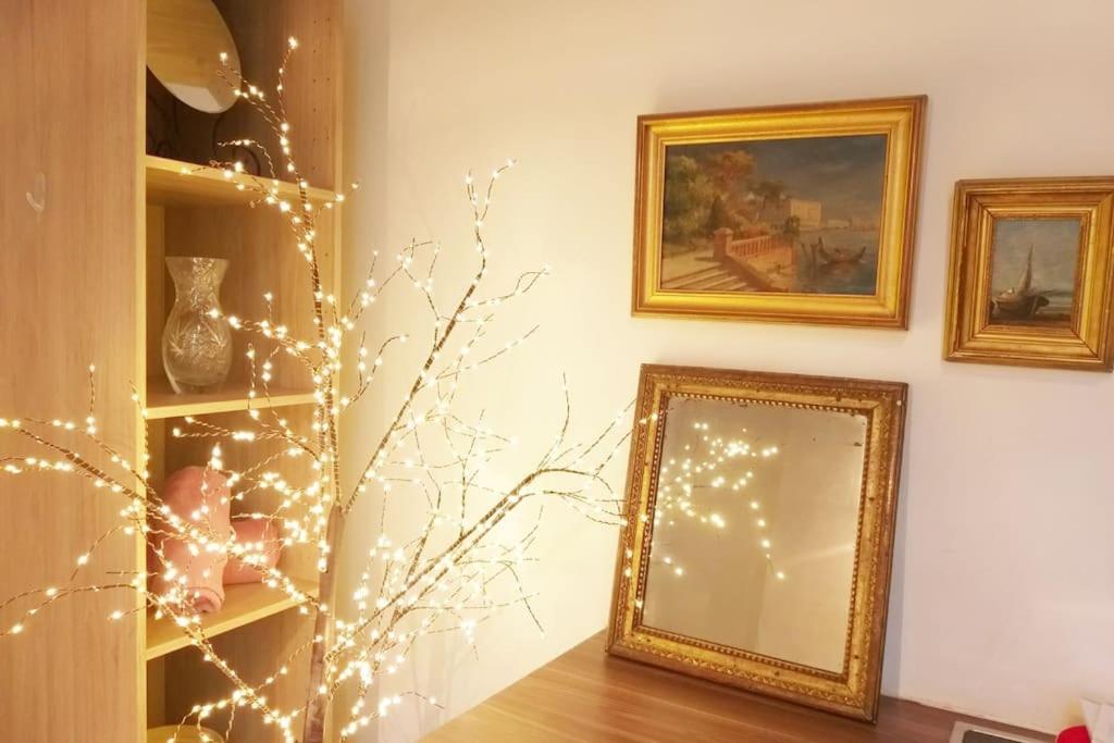 Small Luxurious Room In The Heart Of Saint Germain París Exterior foto